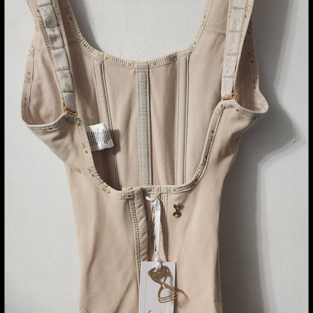 SOL HOURGLASS 3XS-L FAJA. NEW UNWORN